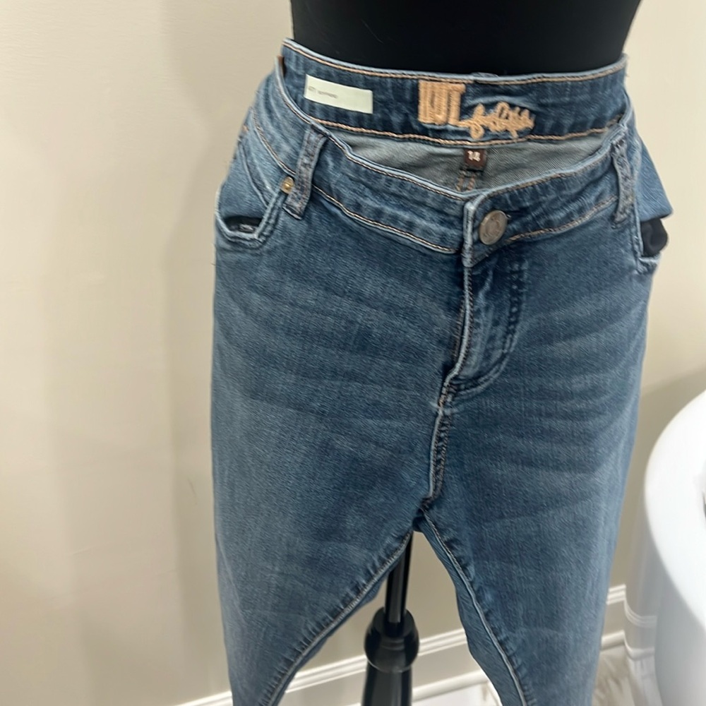 Kut from the Kloth Katy Boyfriend Jean size 14